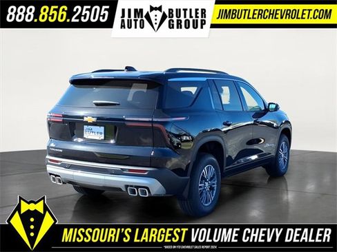 New 2026 Chevrolet Traverse LT w/ LPO, Floor Liner Package image 4