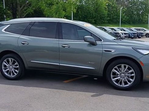 Used 2023 Buick Enclave Avenir w/ Trailering Package, 5000 lbs. FWD image 4