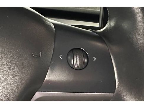 Used 2018 Tesla Model 3 Long Range image 25