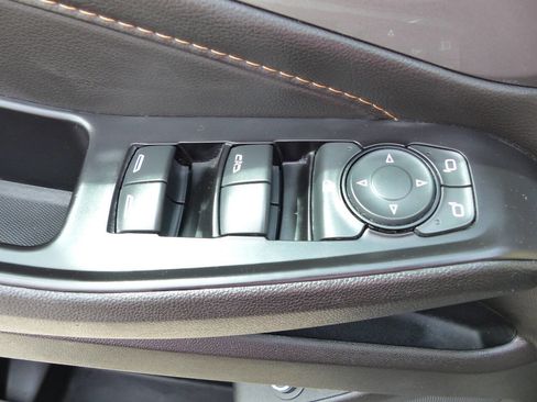 Used 2020 Chevrolet Traverse RS FWD image 20