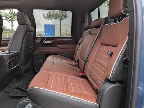 New 2026 GMC Sierra 2500 Denali Ultimate w/ Max Trailering Package image 14