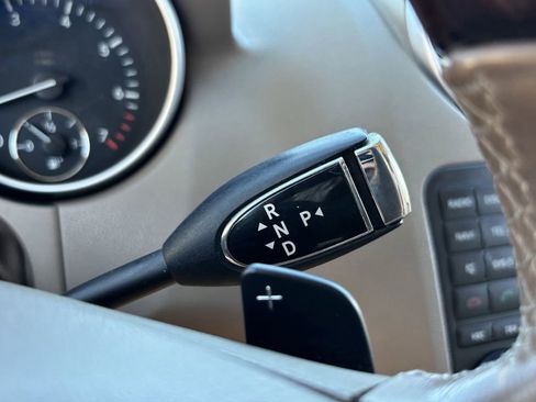 Used 2011 Mercedes-Benz ML 350 2WD image 30