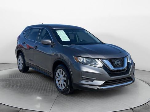 Used 2018 Nissan Rogue S image 7