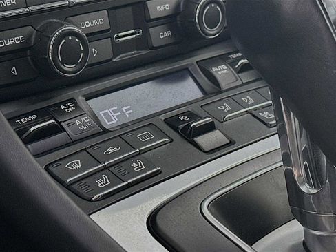 Certified 2014 Porsche 911 Turbo image 20