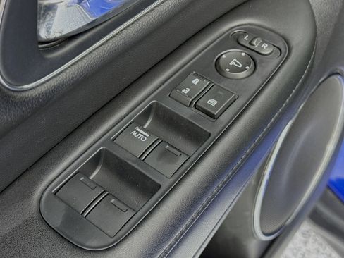 Certified 2018 Honda HR-V EX-L image 18