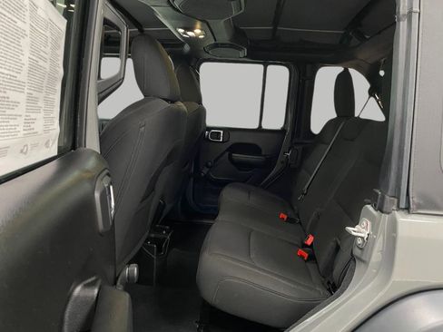 Used 2023 Jeep Wrangler Unlimited Sport image 26