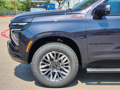 New 2026 Chevrolet Suburban Z71 w/ Comfort Package image 6