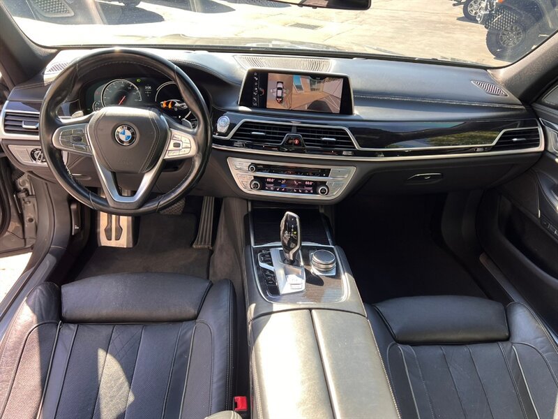 Used 2016 BMW 750i xDrive AWD/4WD image 23