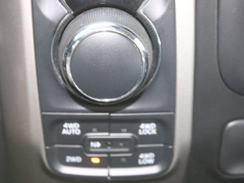 Used 2018 RAM 1500 Big Horn AWD/4WD image 14
