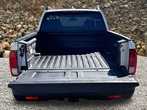 Used 2017 Honda Ridgeline RTL-T image 16
