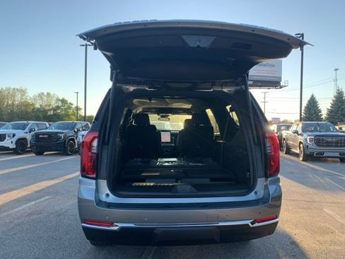 New 2026 GMC Yukon XL Elevation image 27
