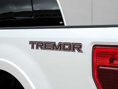 Used 2021 Ford F250 Lariat w/ Tremor Off-Road Package AWD/4WD image 61