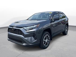 Used 2025 Toyota RAV4 LE FWD video 2