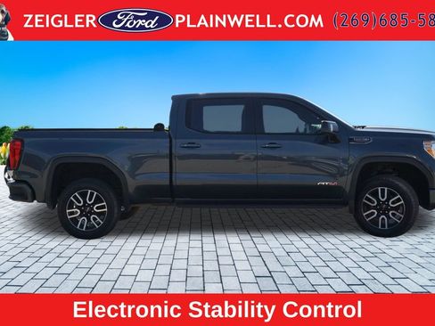 Used 2022 GMC Sierra 1500 AT4 AWD/4WD image 6