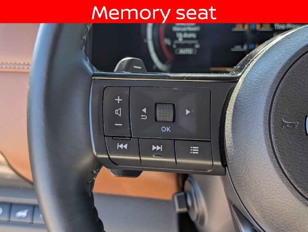 Used 2024 Nissan Pathfinder Platinum AWD/4WD image 25