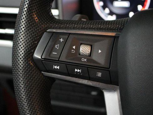 Used 2023 Mitsubishi Outlander SEL image 10