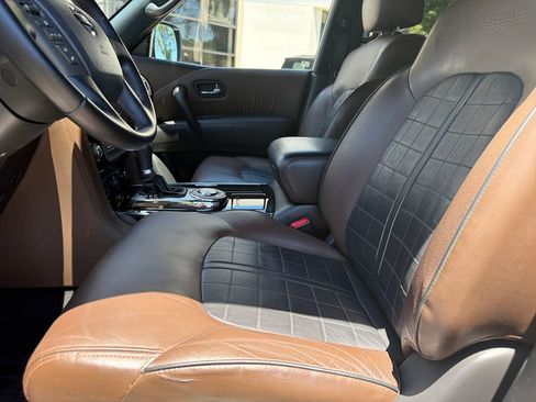 Used 2020 Nissan Armada Platinum w/ Platinum Reserve Package RWD image 19