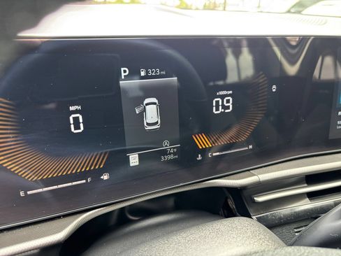 Used 2026 Kia Sportage LX FWD image 39