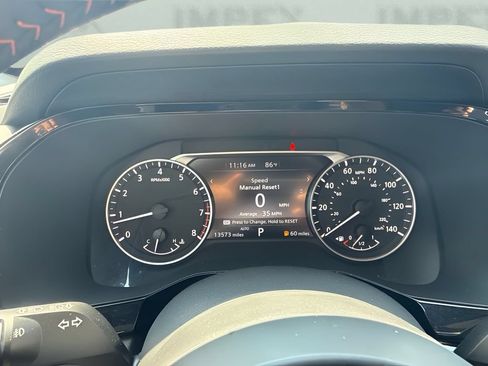 Used 2025 Nissan Pathfinder Rock Creek AWD/4WD image 18