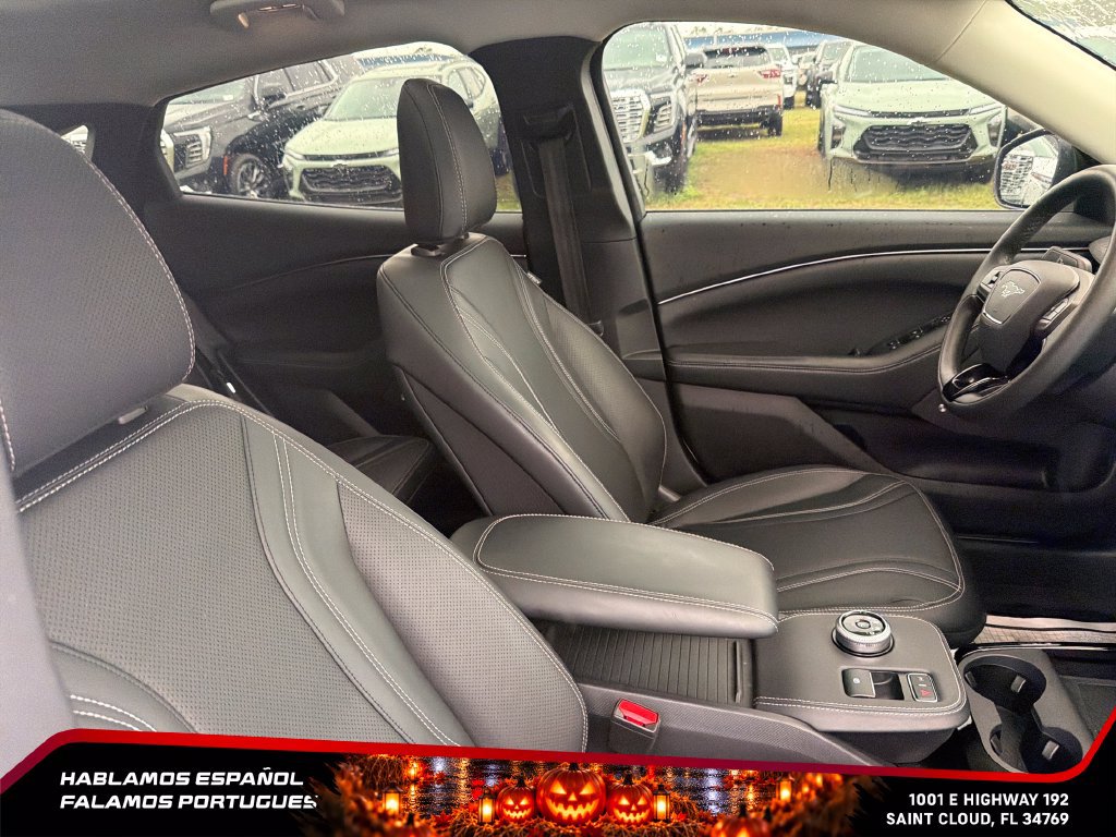 Used 2022 Ford Mustang Mach-E Premium AWD/4WD image 31