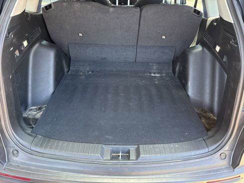 Used 2023 Honda CR-V LX image 11