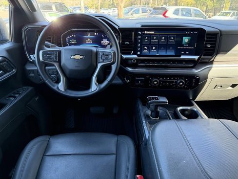 Used 2023 Chevrolet Silverado 1500 LTZ w/ Z71 Off-Road Package image 13