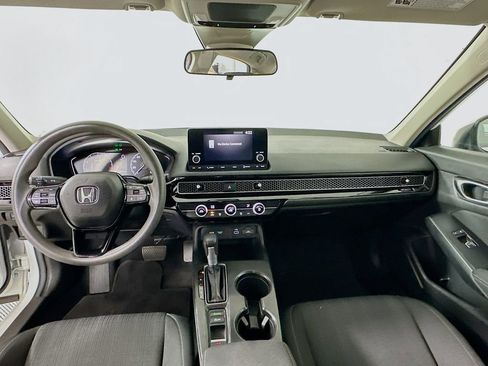 Used 2024 Honda Civic LX image 3