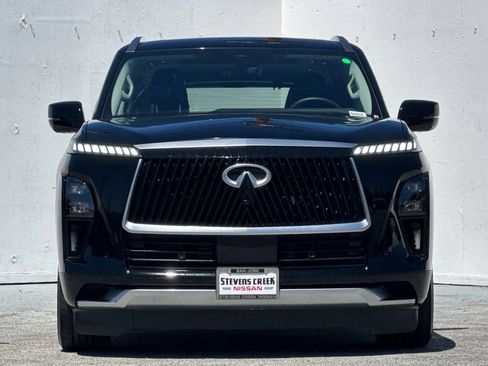 Used 2025 INFINITI QX80 Luxe RWD image 8