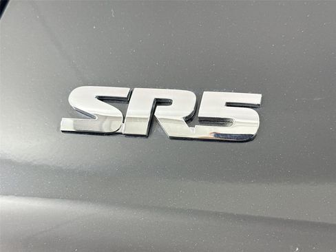 Used 2019 Toyota Tundra SR5 image 11