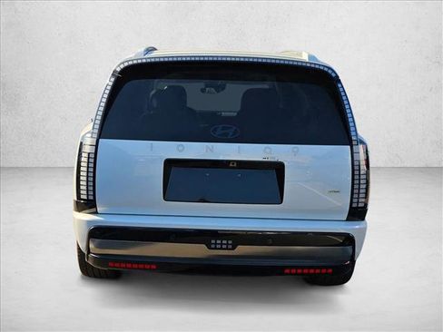 New 2026 Hyundai Ioniq 9 Calligraphy image 7
