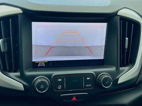 Used 2021 GMC Terrain SLT w/ Infotainment Package II FWD image 10