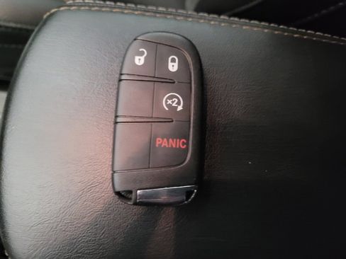 Used 2018 Jeep Compass Latitude w/ Popular Equipment Group AWD/4WD image 32
