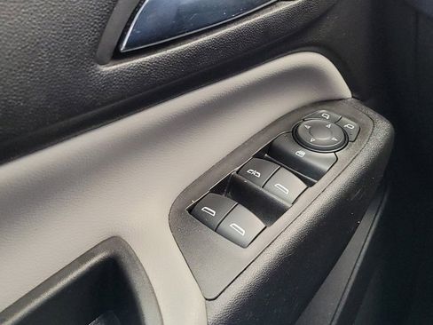 Used 2020 Chevrolet Equinox LS w/ LPO, Cargo Package image 27