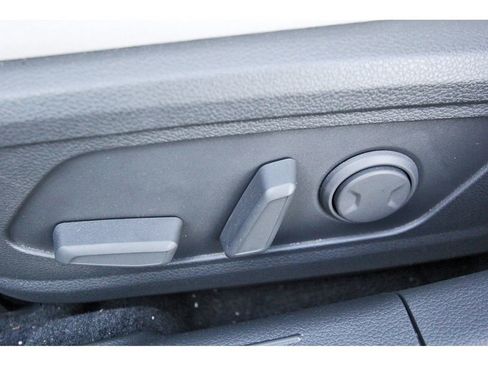 Certified 2025 Hyundai Sonata SEL image 31