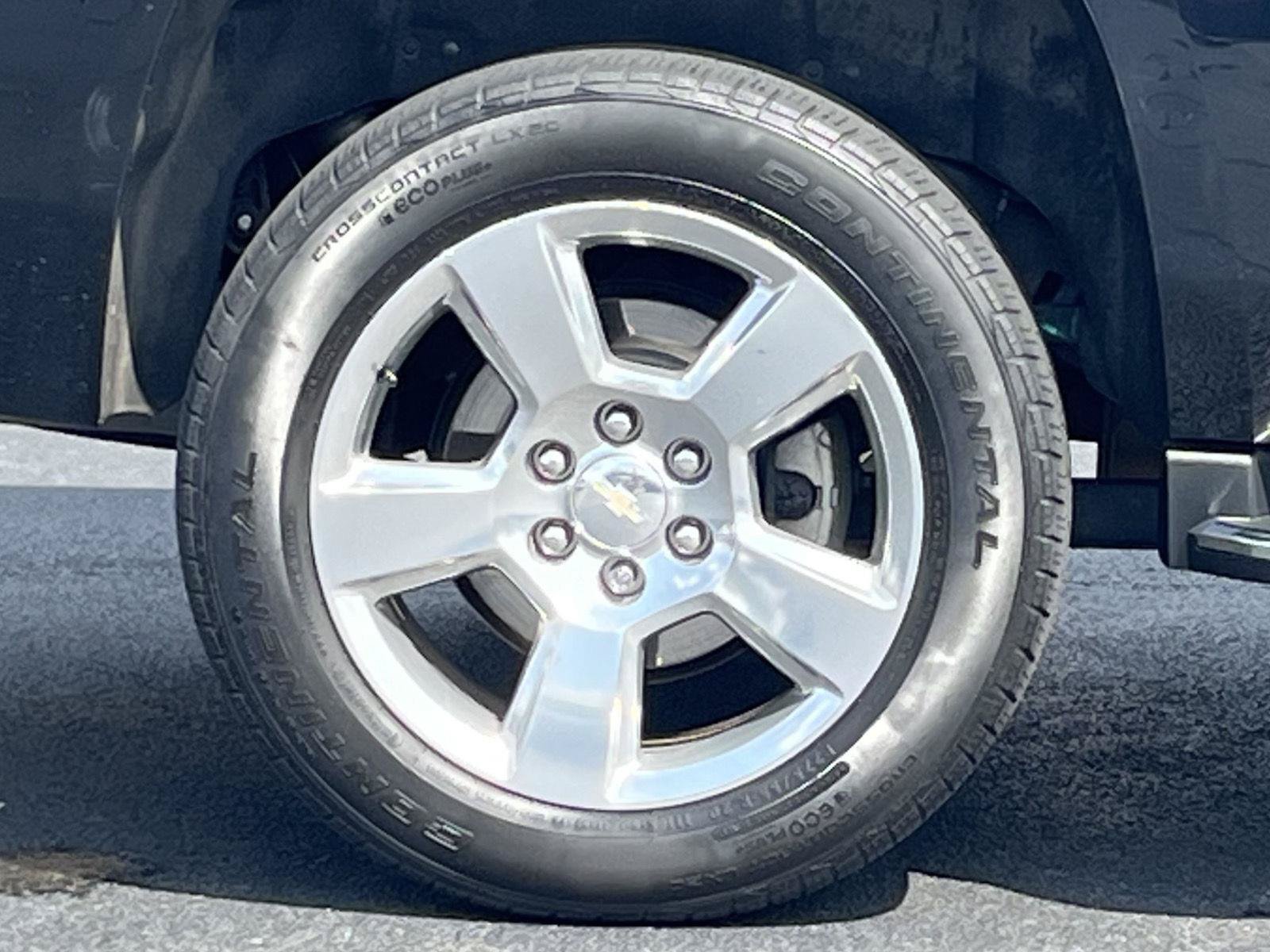 Used 2019 Chevrolet Tahoe Premier AWD/4WD image 28
