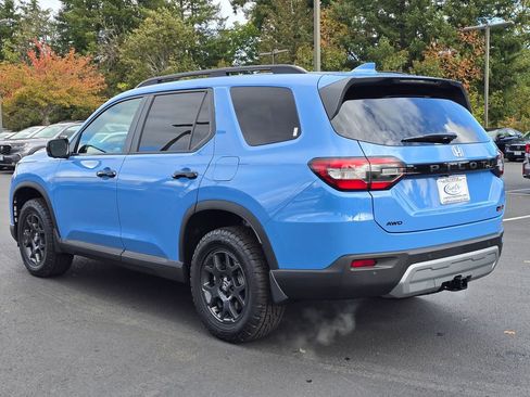 New 2025 Honda Pilot TrailSport image 27