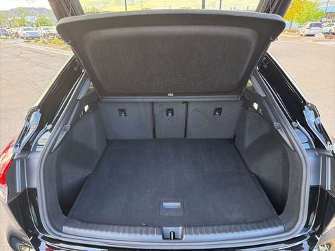 Used 2024 Audi Q4 e-tron Premium Plus w/ Premium Plus AWD/4WD image 23