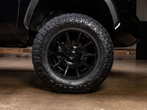 Used 2024 Toyota Tundra Limited w/ TRD Off-Road Package image 12