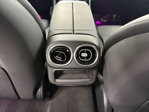 Certified 2025 Mercedes-Benz GLC 300 4MATIC image 24