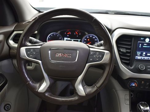Used 2019 GMC Acadia SLT image 31