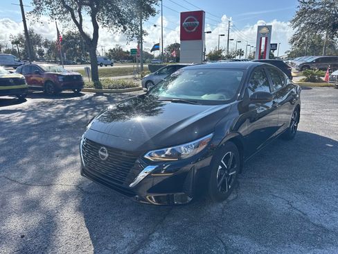 Certified 2025 Nissan Sentra SV w/ All-Weather Package image 2