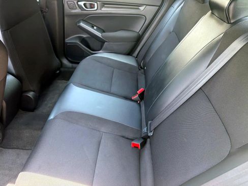 Used 2023 Honda Civic Sport image 11