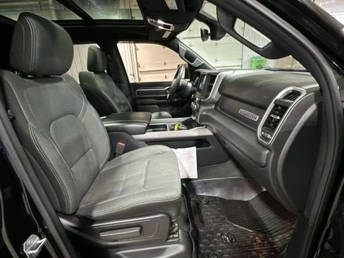 Used 2019 RAM 1500 Big Horn image 29
