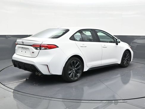 Used 2024 Toyota Corolla SE FWD image 5
