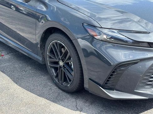 Certified 2025 Toyota Camry SE AWD/4WD image 6