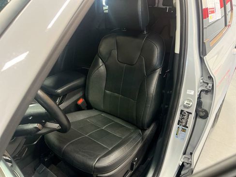 Used 2022 Kia Telluride EX w/ EX Premium Package image 19