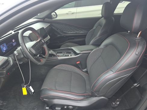 Used 2025 Dodge Charger R/T w/ Quick Order Package 25M R/T AWD/4WD image 9