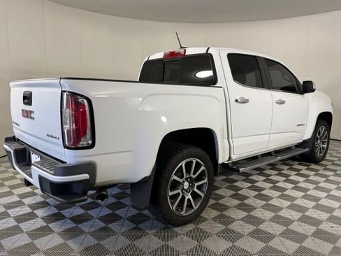Used 2017 GMC Canyon Denali AWD/4WD image 9