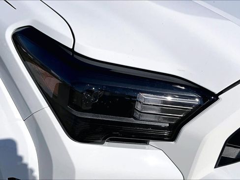 Used 2025 Toyota 4Runner SR5 image 26