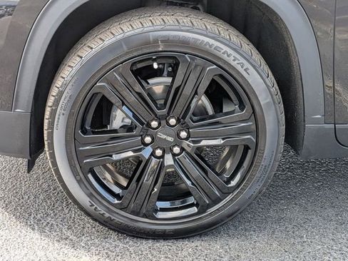 Used 2024 GMC Acadia Elevation w/ Black Edition image 10